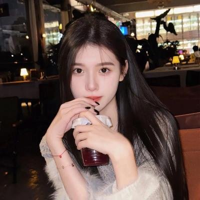女仆们