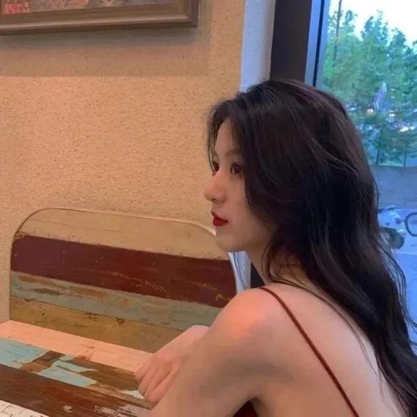 装乖，纨绔老公为我沦陷